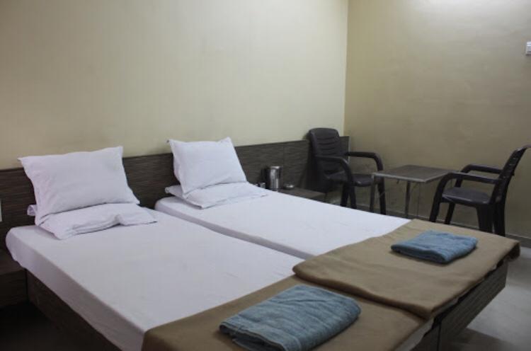 Hotel Vikas Palace Solapur Exterior photo