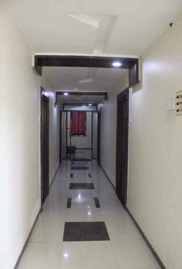 Hotel Vikas Palace Solapur Exterior photo